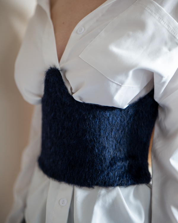 Unterbrustkorsett in dunkelblauen Mohair – Bild 2