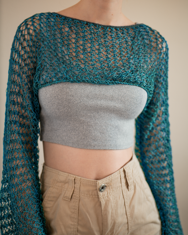 Kurzer Strickpullover Türkis