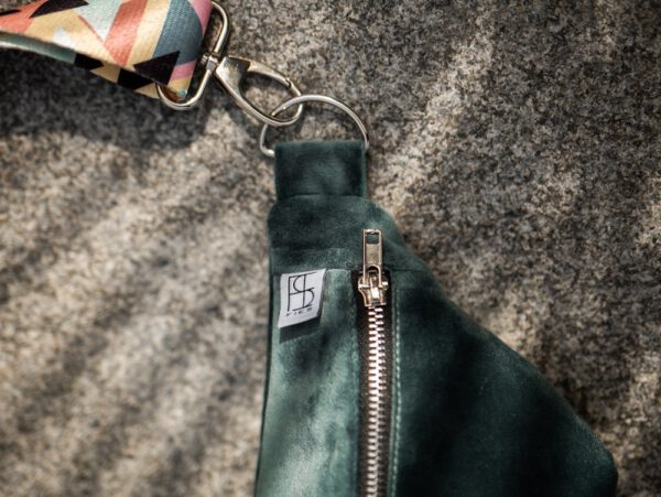 Moderne Bauchtasche, Einzelstück, Samt