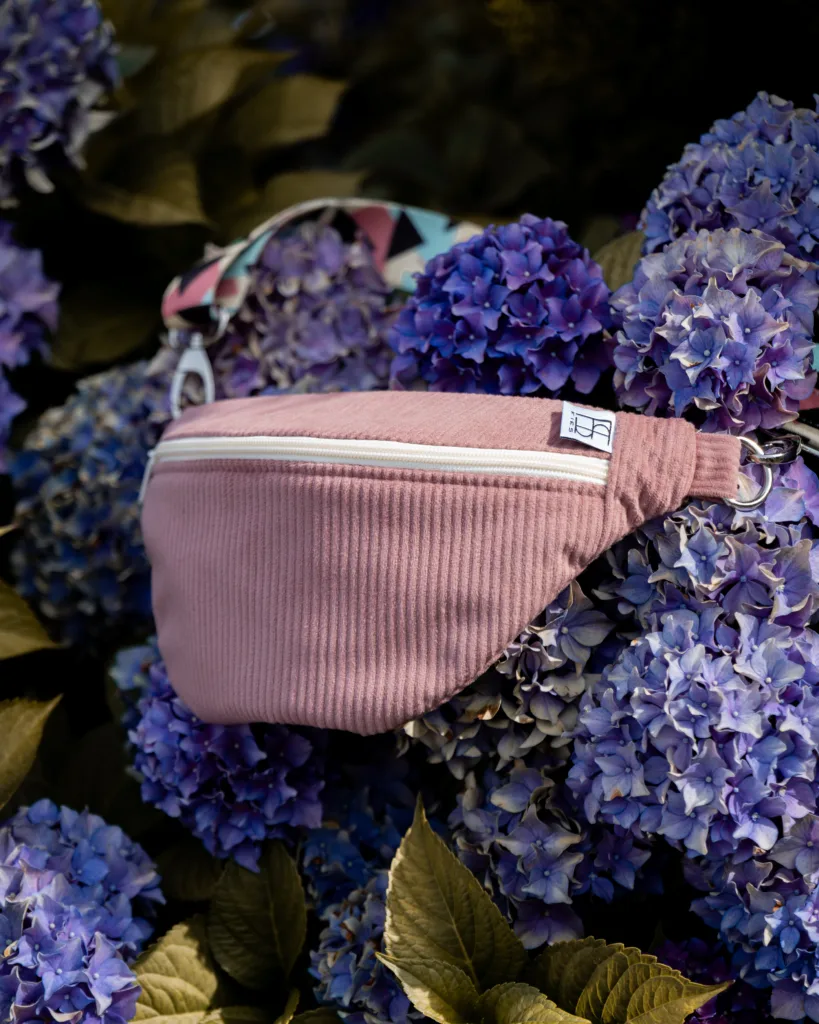 Bauchtasche Cord Altrosa