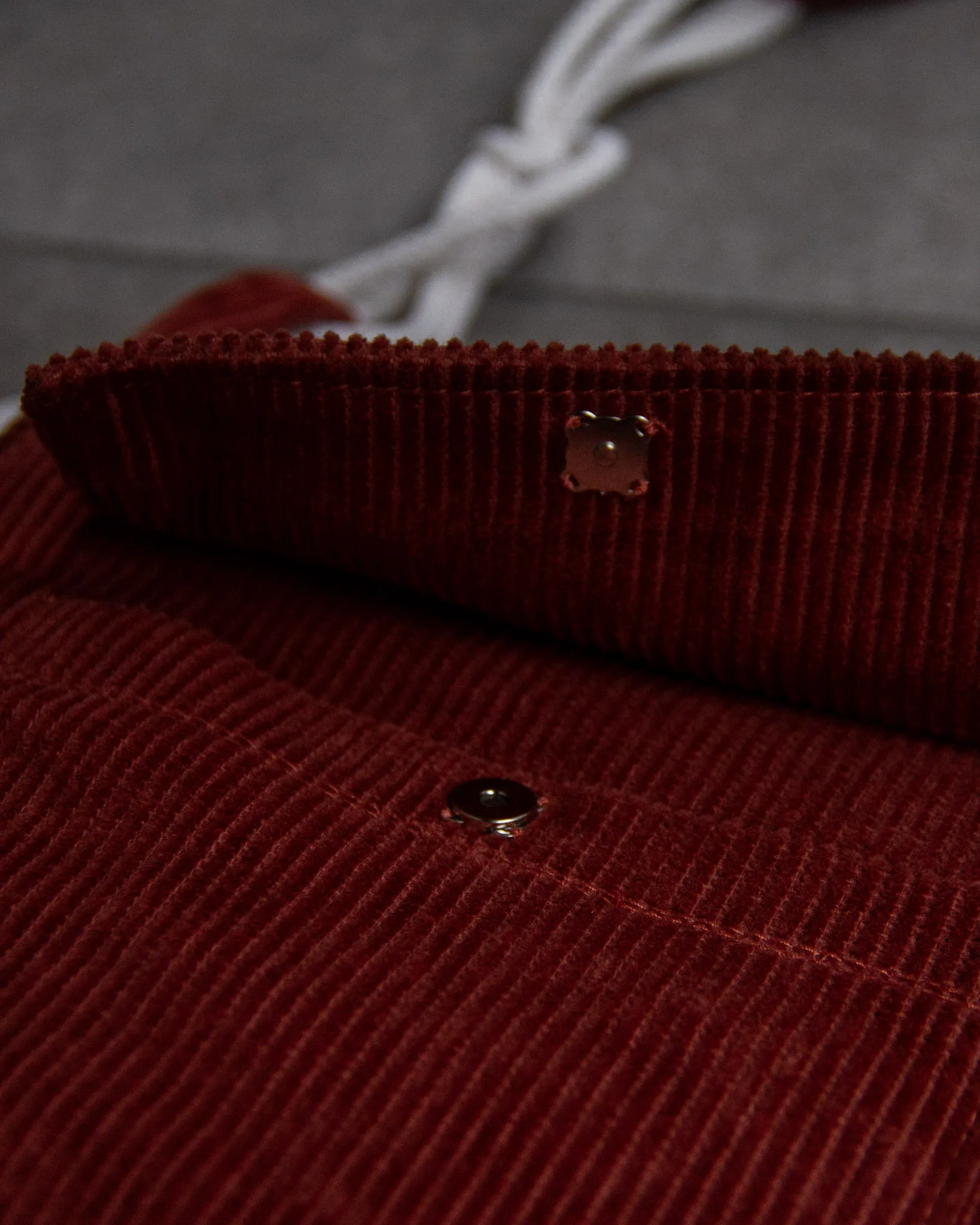 Cord Umhängetasche Rostrot – Bild 4