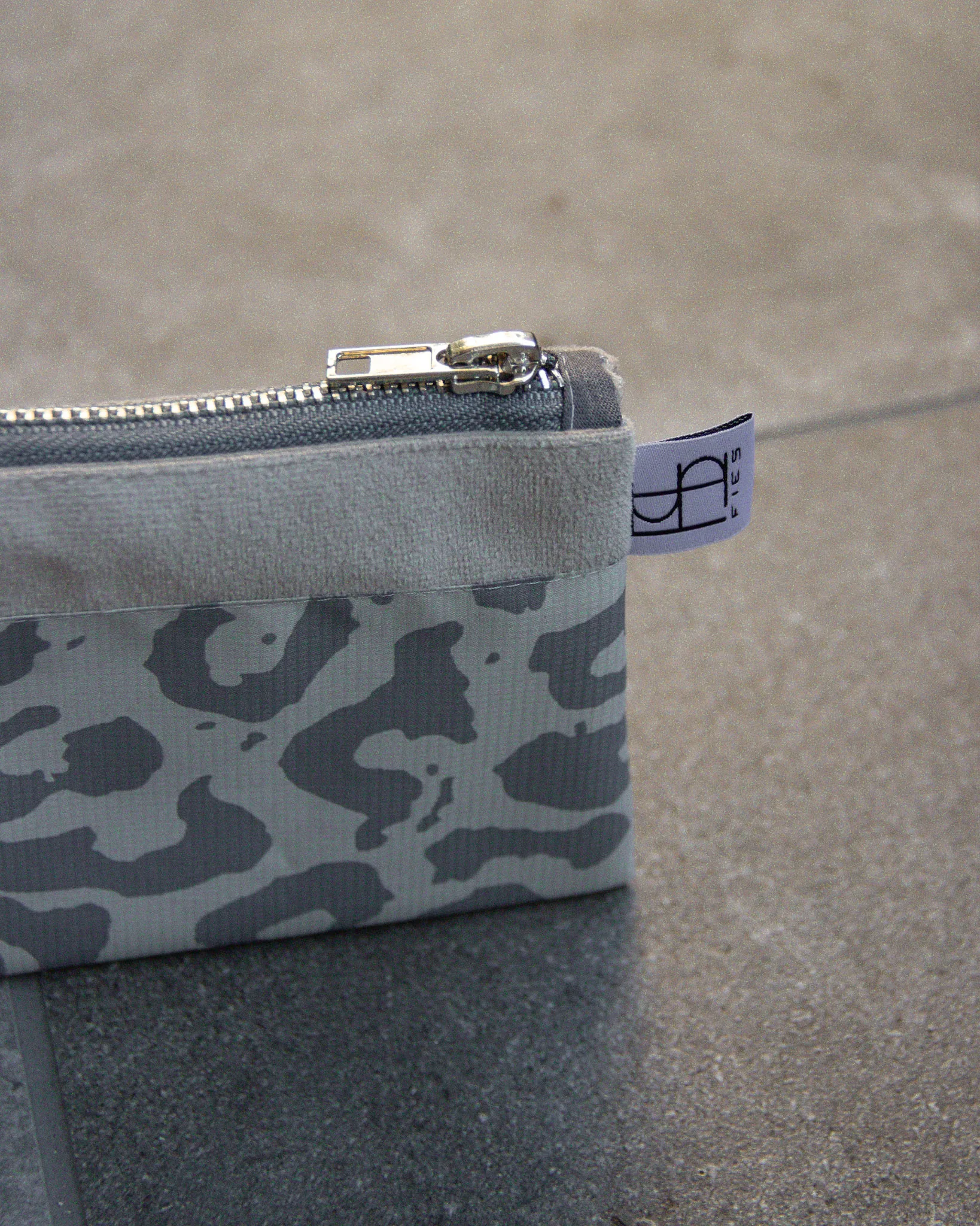 Geldbeutel Samt Leo – Bild 5