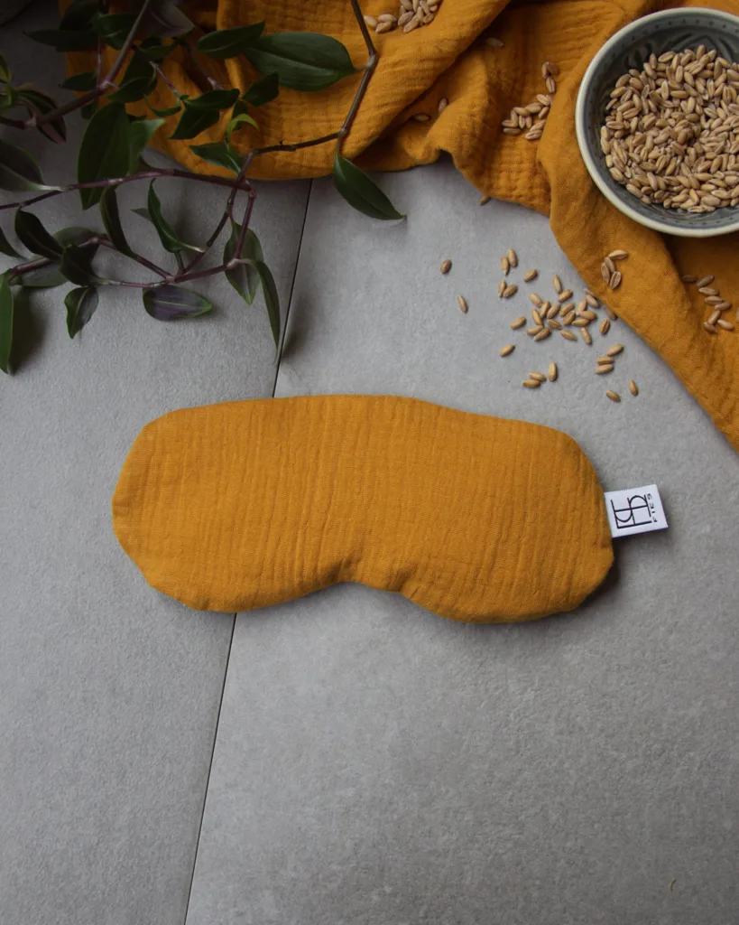 Augenkissen Dinkel Lavendel Anwendung bei Entspannung und Ruhe